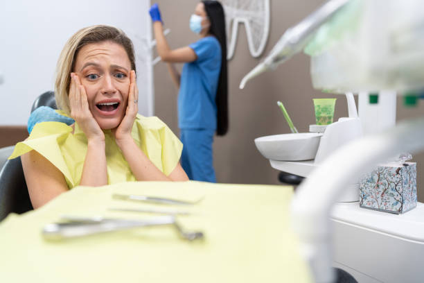 Best Emergency Gum Treatment in Clear Lake Shores, TX